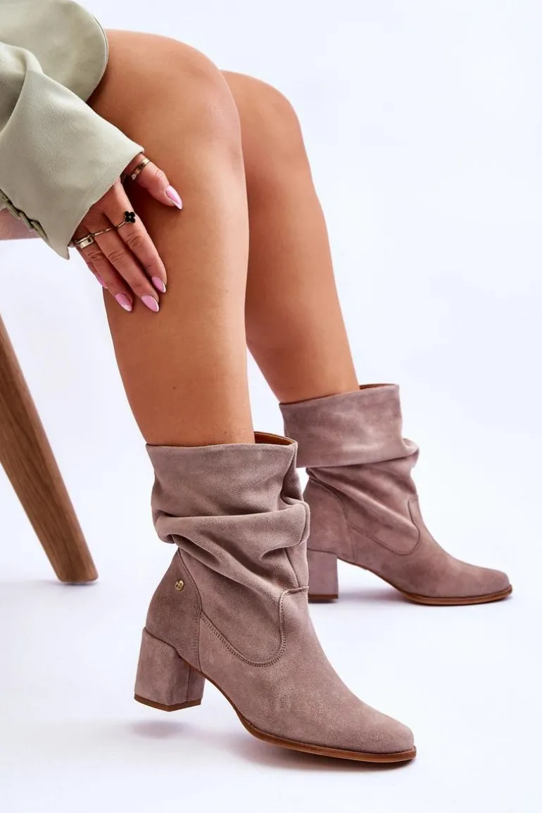 Zamszowe Wsuwane Botki Maciejka 06005-10 Ciemnobeżowe