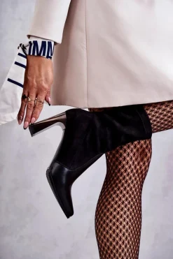 Zamszowe Wysokie Botki Na Obcasie Laura Messi 2527 Czarne