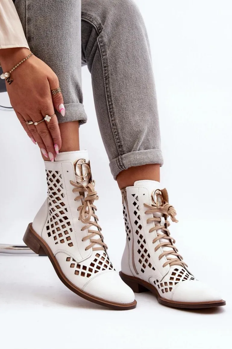 Zazoo 2695 Ażurowe Skórzane Botki Białe