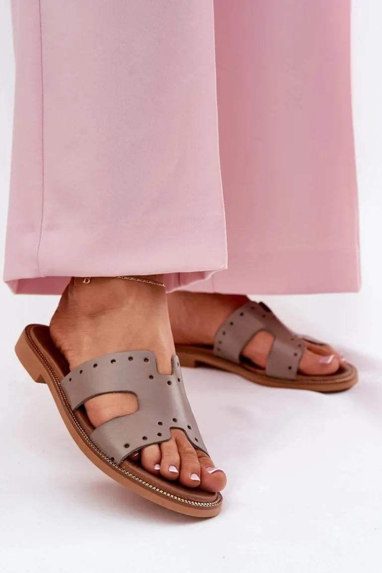 Zazoo 40326 Damskie Klapki Z Ozdobnymi Wycięciami Ciemnobeżowe