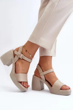 Zazoo 40386 Damskie Skórzane Sandały Na Klocku Beżowe