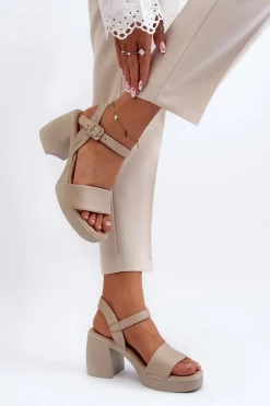 Zazoo 40386 Damskie Skórzane Sandały Na Klocku Beżowe