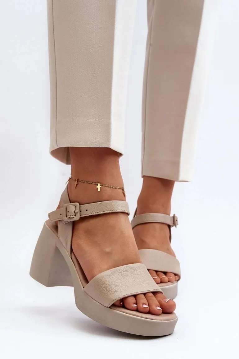 Zazoo 40386 Damskie Skórzane Sandały Na Klocku Beżowe