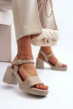 Zazoo 40386 Damskie Skórzane Sandały Na Klocku Beżowe