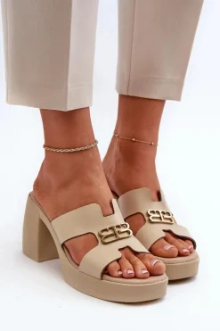 Zazoo 40419 Skórzane Klapki Damskie Z Wycięciami I Ozdobą Beżowe