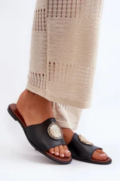 Zazoo 2938 Skórzane Klapki Na Płaskim Obcasie Z Ozdobą Czarne