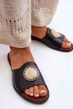 Zazoo 2938 Skórzane Klapki Na Płaskim Obcasie Z Ozdobą Czarne