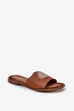 Zazoo 2938 Skórzane Klapki Na Płaskim Obcasie Z Ozdobą Camel