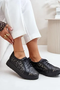 Zazoo 2973 Skórzane Półbuty Na Platformie Z Ażurowym Wzorem Czarne