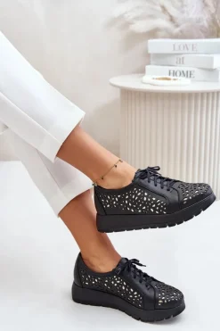 Zazoo 2973 Skórzane Półbuty Na Platformie Z Ażurowym Wzorem Czarne