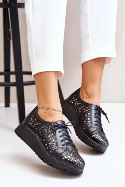 Zazoo 2973 Skórzane Półbuty Na Platformie Z Ażurowym Wzorem Czarne