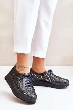 Zazoo 2973 Skórzane Półbuty Na Platformie Z Ażurowym Wzorem Czarne