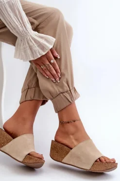 Zazoo 40311 Zamszowe Klapki Damskie Na Korkowym Koturnie Beżowe