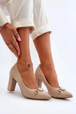 Zazoo 2453/OS Zamszowe Czółenka Na Słupku Z Sercem Cappuccino