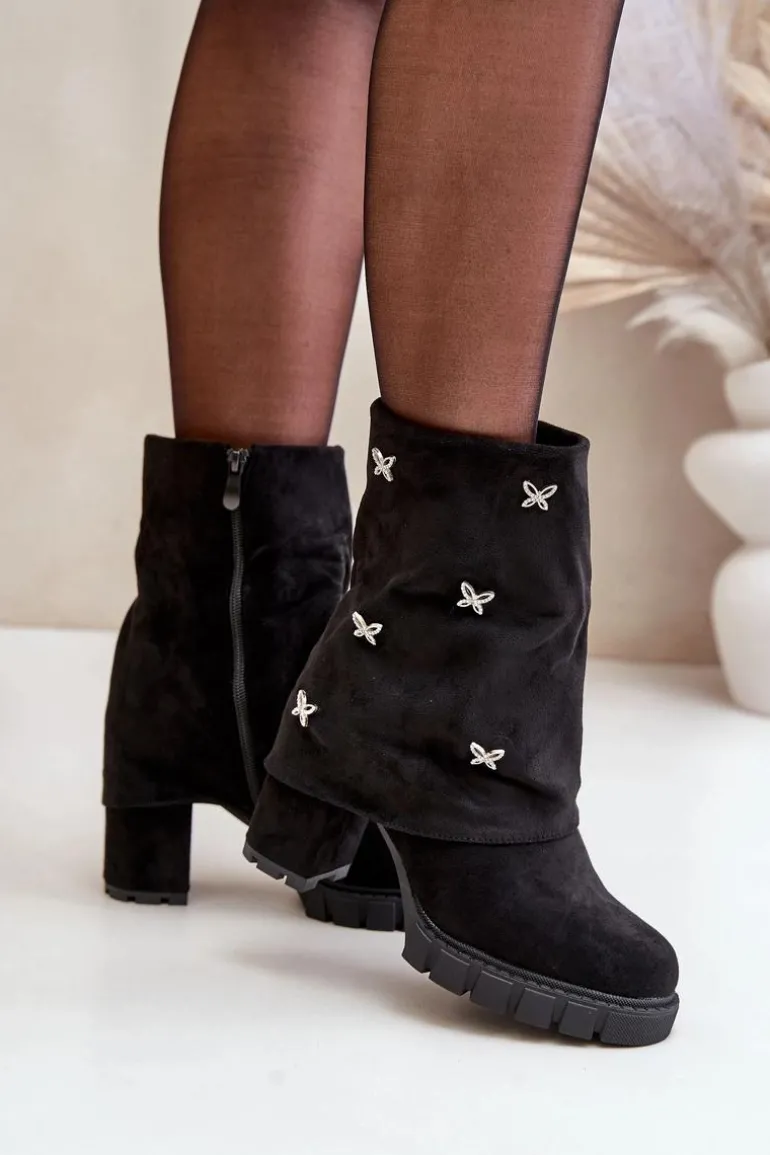 Zdobione Botki Z Wywiniętą Cholewką Na Słupku Czarne Esadora