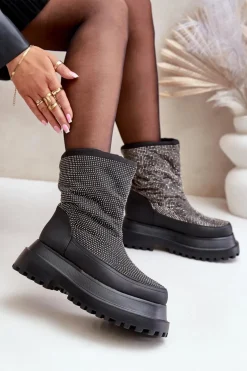 Zdobione Śniegowce Na Platformie I Płaskim Obcasie Czarne Avivina