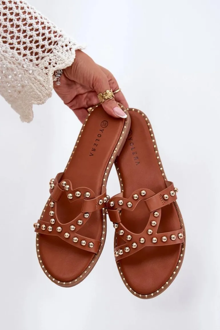 Zdobione Płaskie Klapki Damskie Camel Adivrae