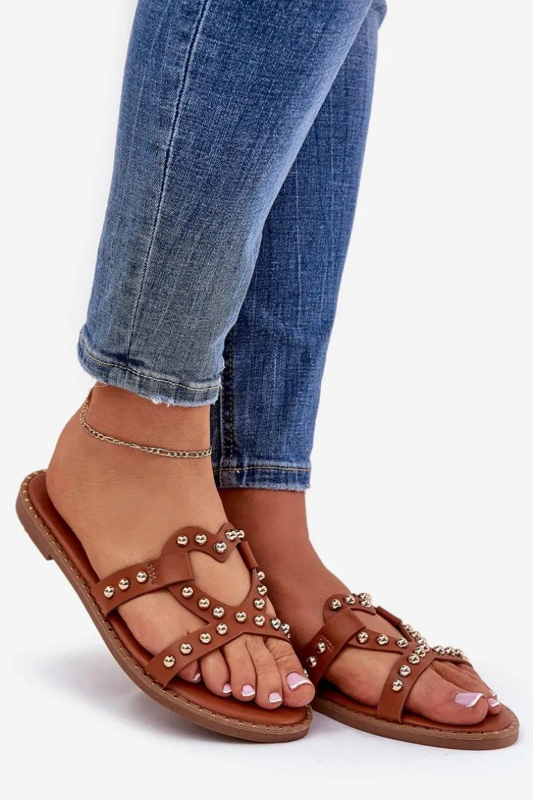 Zdobione Płaskie Klapki Damskie Camel Adivrae