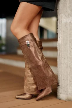 Zdobione Wsuwane Kozaki Na Szpilce Z Wywiniętą Cholewką Brązowe Enathlin